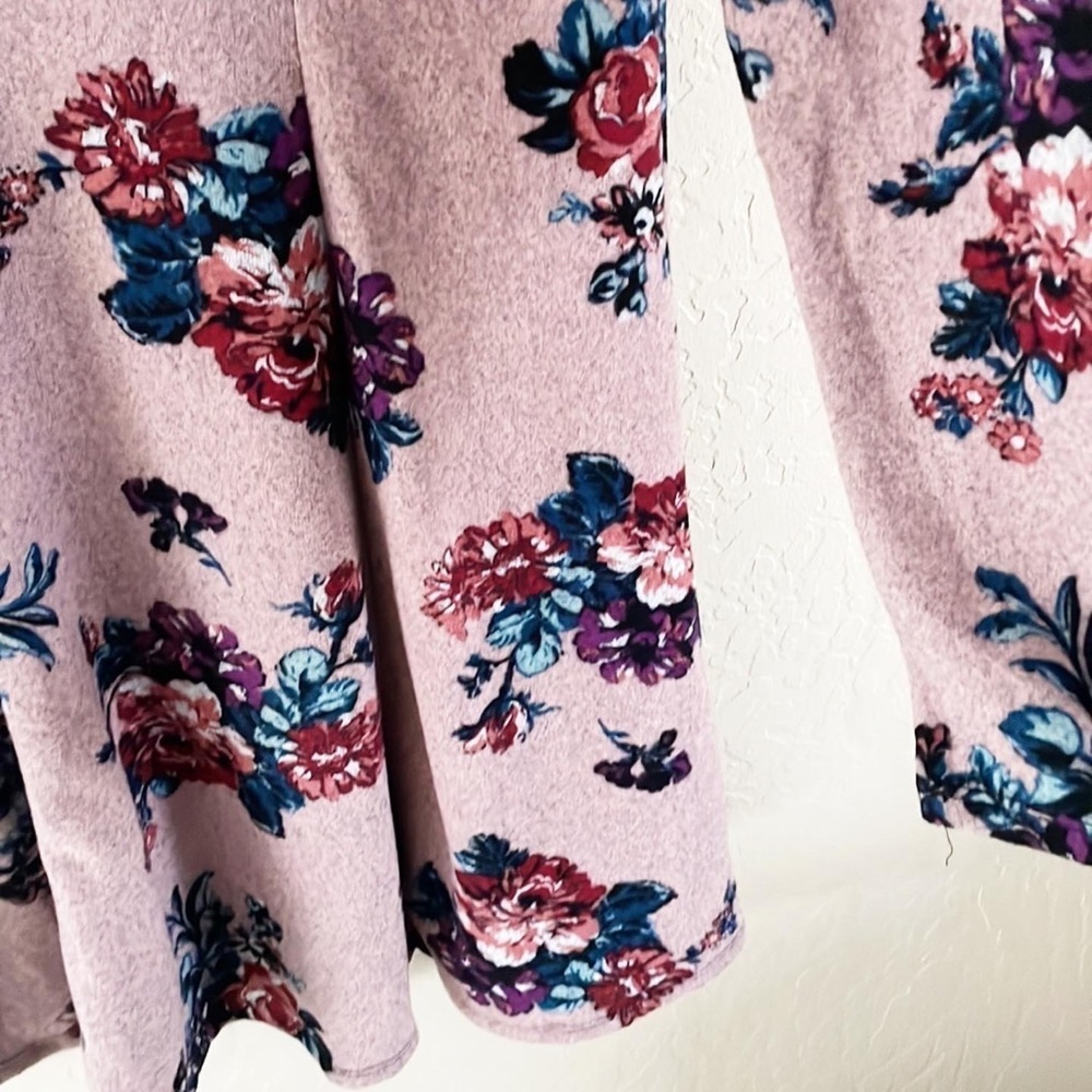 🌿Final Sale Eyeshadow Floral Soft Knit Sweater Dress - Picture 8 of 9